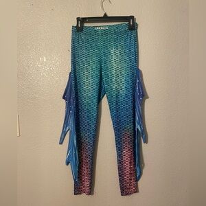 Mermaid leggings
Size 0/2
